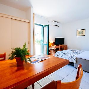 3* One-Bedroom Apartment